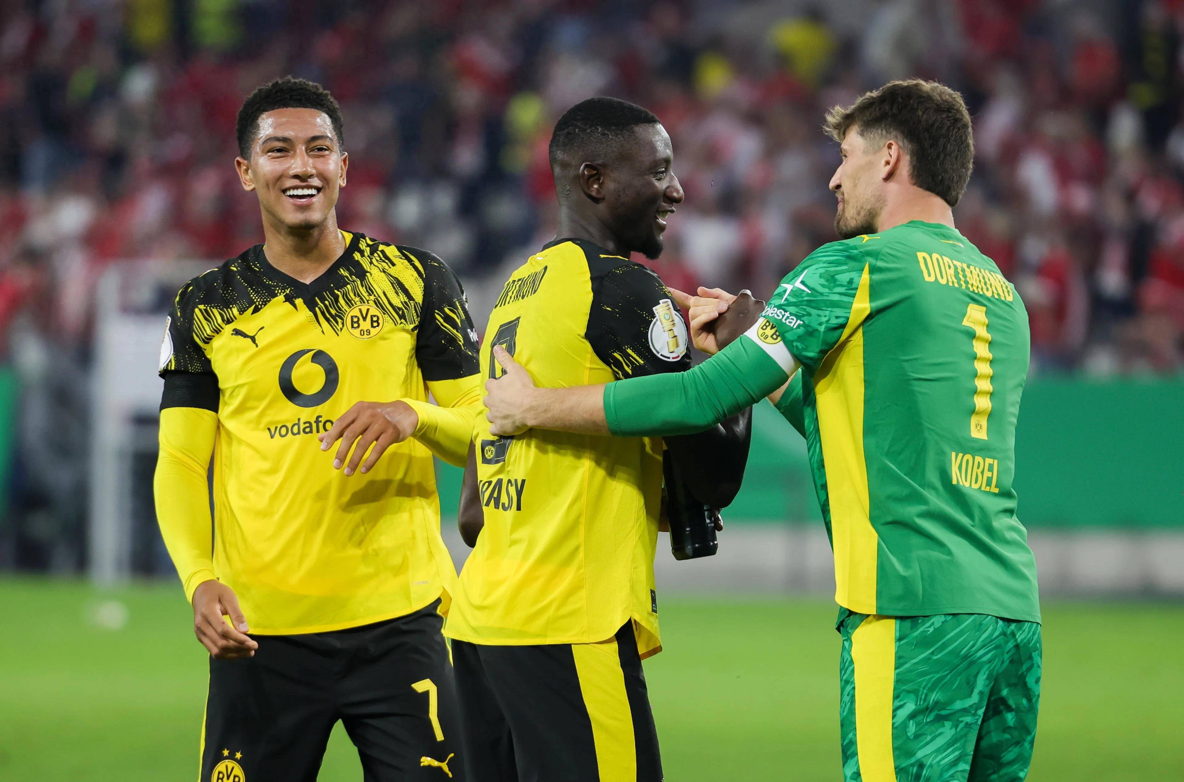 金年会JINNIANHUI-多特蒙德迎德甲关键赛；加时末段内部沟通；态度坚定；赛程密集仍需轮换